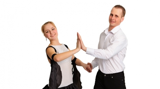 Why You Should Try Ballroom Dancing
